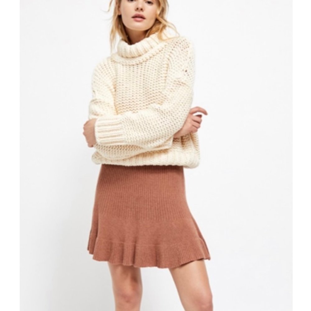 FREE PEOPLE Ribbed Flounced Knit Mini Skirt